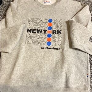 NY knicks men’s crew neck sweatshirt